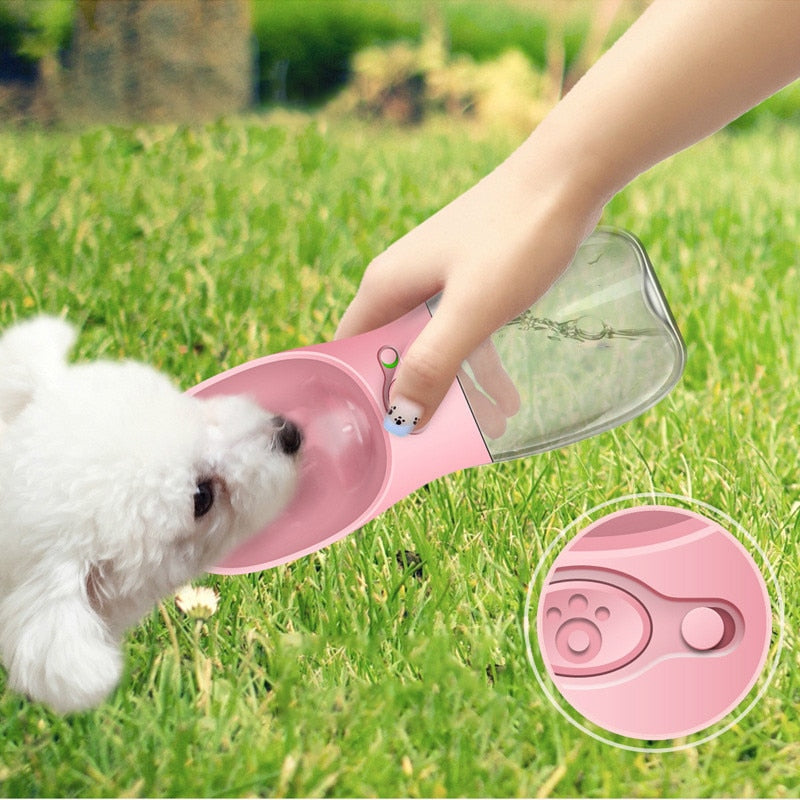 Garrafa Portátil para Cães com Dispensador de Água – Ideal para Passeios e Viagens